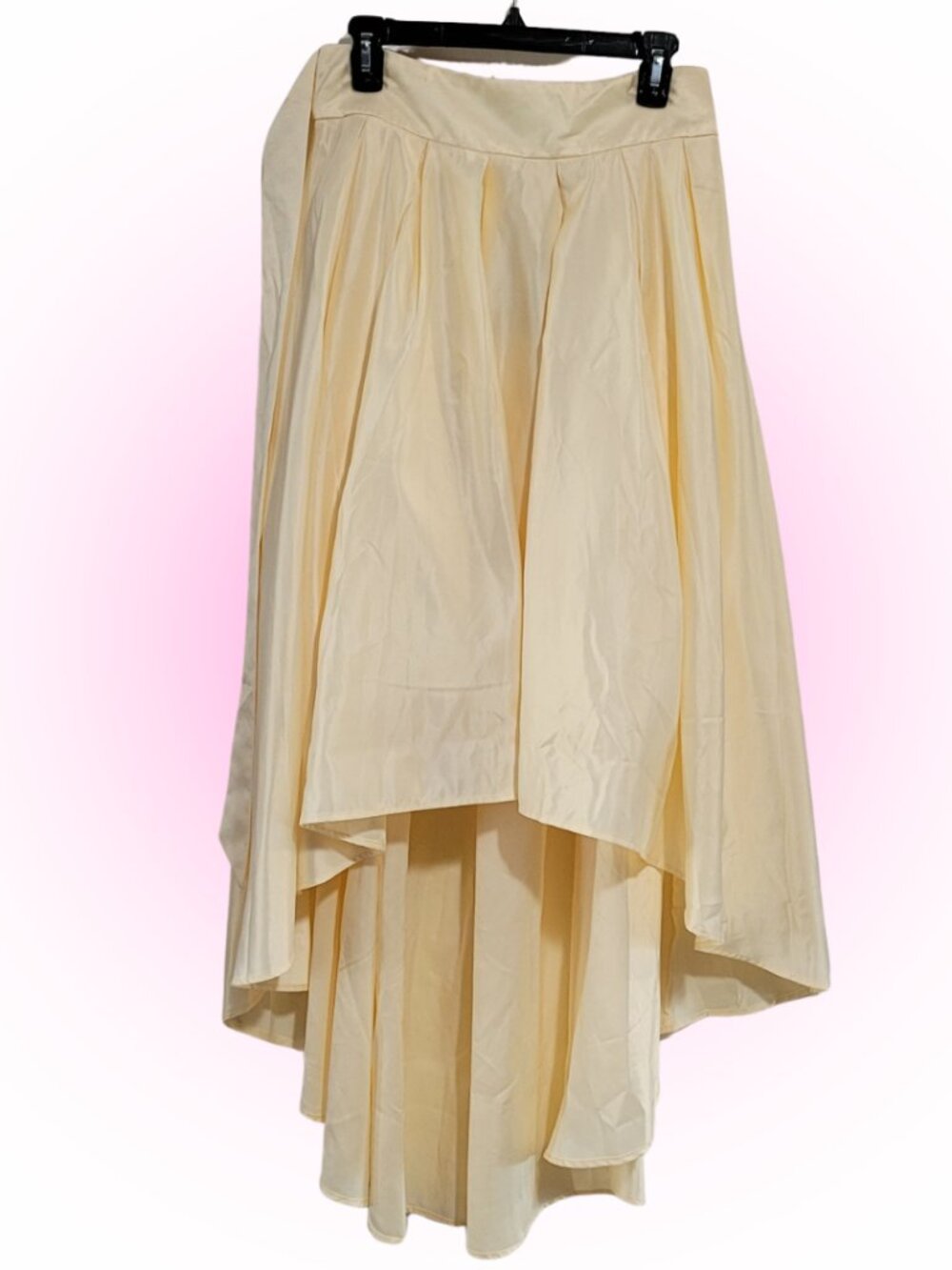 NWT CREAMY WHITE SATIN HI-LOW SKIRT M